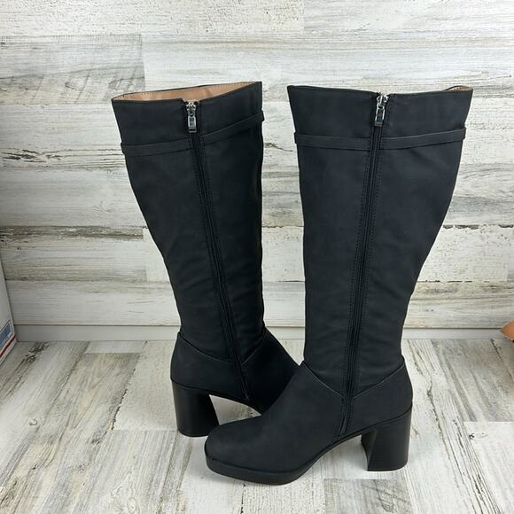 Journee Collection Women’s 11 Black Faux Leather Knee High Heeled Boots NEW - Picture 9 of 13